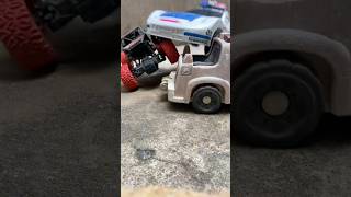 RC police car hit the RC speed car and RC truck omg toys truck speedcar policecar [upl. by Nlycaj]