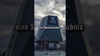 Das Einzige Marine Schiff Mit Piratenflagge [upl. by Tammany979]