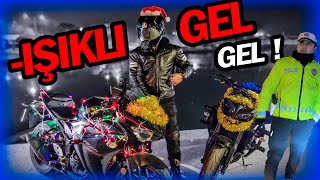 YILBAŞINDA IŞIKLI MOTORLARLA GEZDİK 2  POLİSLERE YAKALANDIK  MOTOVLOG [upl. by Ettenil]