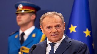 Tusk zaskakuje Długo myślałem czy powiedzieć to wprost o gospodarce [upl. by Naillimixam]