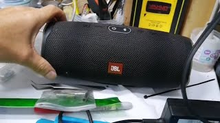 Reparando parlante JBL Charger 4 Original No enciende no carga y ningun led imprecompust [upl. by Nysa56]