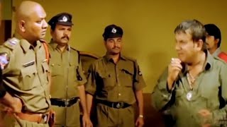 Hilarious Comedy Scene Between Gullu Dada amp Police Officer  Hyderabadi Movie Comedy Scenes [upl. by Ahseinar]