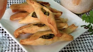 Fatayer Sabanekh  Spinach Pastry Recipe ขนมปังกรอบไส้ผักขมแบบอาหรับ [upl. by Gretta997]