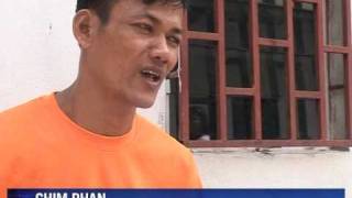 Cambodgedes blessés de guerre visent lor en volley handisport [upl. by Ayanal894]