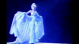 Thierry Mugler Couture Fall 1997 Fashion TV André Leon Talley Chi Chi LaRue [upl. by Mor811]