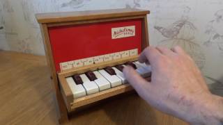 Michelsonne 12 Key Toy Piano [upl. by Augustina]