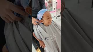 Ketika Ara Sedih Rambutnya Mau Dipotong Di Salon Mama Tanya Siap Potong Lagi Bengong Ngelamun 🙄🤦‍♀️ [upl. by Wixted95]