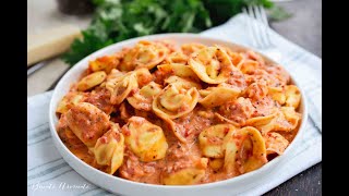 Tortellini cu sos CREMOS de rosii  rețeta gata în 15 MINUTE și o singură tigaie [upl. by Anitac889]