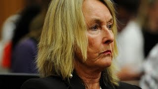 Afrique du Sud  Pistorius quotpas réhabilitéquot selon la mère de Reeva Steenkamp [upl. by Veronique578]