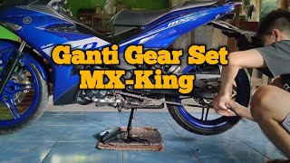 Mengganti Gear Set MXKing [upl. by Adieren799]