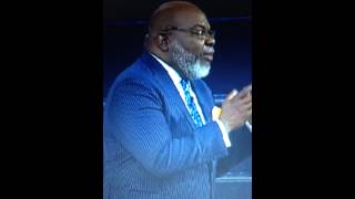 Bishop T D Jakes says curse word during sermon [upl. by Curry920]