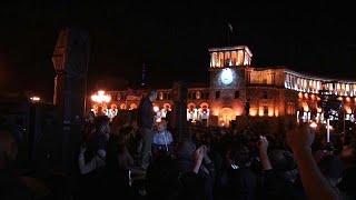 Protestas históricas en Armenia [upl. by Norda582]