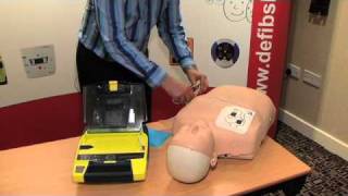 Cardiac Science Powerheart G3 fully automatic AED  Defibrillator [upl. by Sirovaj357]