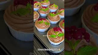 Mousse Kremalı Cupcake 🧁 cupcake pastatarifi music kek sunum keşfetbeniöneçıkar [upl. by Oicneserc]