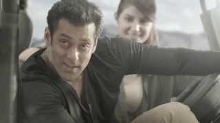 DoosraToofanShuru Thums Up Salman Khan  Elnaaz Norouzi [upl. by Onailerua]