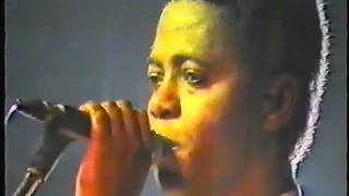 Concert de Zaiko langa langa lors de la tournée européene en 1987 avec Gina Efonge [upl. by Ostraw]