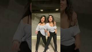 Chinki minki dance bollywood dancer twins funny [upl. by Candy]