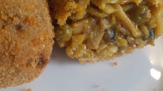 Bami bitterballen zelf maken  Heerlijk BamiBitterbal [upl. by Nabala]