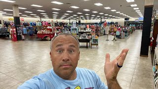 What is like at BUCEES at MIDNIGHT⁉️  Who goes there that time of night [upl. by Egdirdle284]