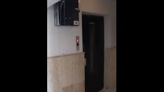 Amazing elevator wo inner doors at flats Arık Caddesi Antalya Türkiye [upl. by Selfridge]