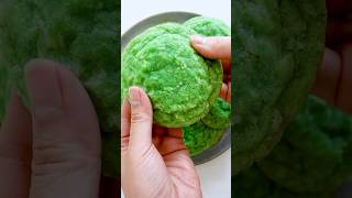 How to make my coconuty pandan cookies cookies pandan vietnamese [upl. by Akirahs]