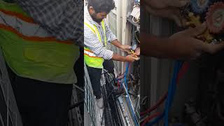 DAIKIN VRV outdoor gass charging [upl. by Sal]