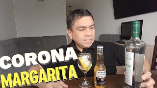 Como preparar un Cóctel de MARGARITA con Cerveza CORONA  En El Bar de Omar [upl. by Ennavoj815]