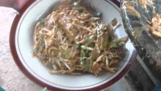 Jakarta Street Food 213 Fresh Vegetables Salad Karedog and Boiled Vegetables SaladGado2 [upl. by Haleemak]