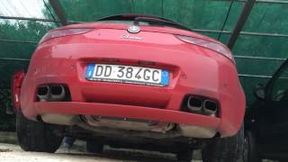 Alfa Brera 24 jtdm 200cv start up sound revs stock [upl. by Nela]