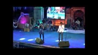 Piya re Piya Re sung by Shreya Ghoshal Live at Dharwad Utsav 2013 Dec15 [upl. by Fairley]