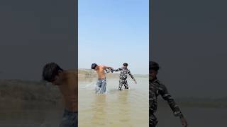 Fauji ne khela nadhi me khel 🇮🇳😱shorts youtubeshorts army raju [upl. by Alegnat]