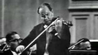 David Oistrakh plays Tchaikovsky Violin Concerto 2nd Mov [upl. by Yblok185]