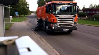 Balayeuse Brock SL 200  Street Sweeper Road Sweeper Street Cleaning Kehrmaschine [upl. by Harbird]