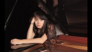 Liszt Transcendental Etude No 11 quotHarmoines du Soirquot Alice Sara Ott [upl. by Wanyen106]