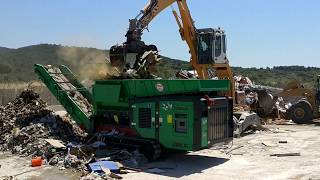 Triturador de Residuos en Planta de Reciclaje Mallorca [upl. by Akinam]