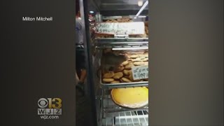 Video Shows Rodent Running Across Bakery At Lexington Market [upl. by Jacquet]