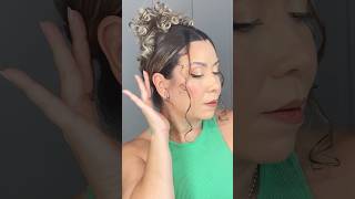 Penteado preso lindo e fácil de fazer penteadoscachos penteados hairtutorial hairhacks cachos [upl. by Teraj935]