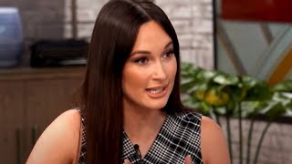 Kacey Musgraves Goes Off On American Airlines Employee’s ‘Appalling’ Behavior [upl. by Anaz948]