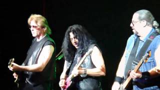 Twisted Sister Were not gonna take it LIVE Vivo Sao Paulo SP Brasil Show 2010 [upl. by Karylin]