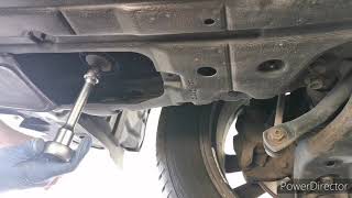 Toyota RAV4 20 D4D awd oil change 2015 EU DIY [upl. by Ogires]