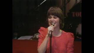 Linda Ronstadt  Just One Look Live [upl. by Broadbent]