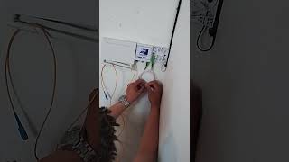 COMO HACER UNA INSTALACIÓN DE INTERNET EN FIBRA ÓPTICA Y COMO CUIDAR LA FIBRA 22 [upl. by Aciret]