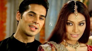 Main Agar Saamne  Raaz  Dino Morea  Bipasha Basu  Abhijeet Alka Yagnik  Bollywood Wedding Song [upl. by Airotnahs]