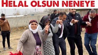 Damadın nenesi halay başında Görümce  kaynana  elti hepsi gelini karşıladı ığdır erhacı köyü [upl. by Aneetsirk]