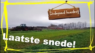 76 Laatste snede gras inkuilen [upl. by Isidro]