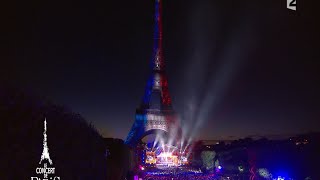 MARSEILLAISE 14 juillet 2015 Paris Tour Eiffel [upl. by Adnilasor60]