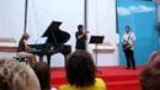 Muixeranga con piano [upl. by Nosnehpets]