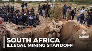 South Africa illegal mining standoff Hundreds remain underground in disused gold mine [upl. by Slayton]