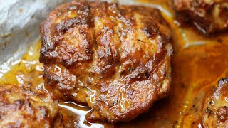 EASY JUICY BAKED CHICKEN THIGHS  LUNCH OR DINNER RECIPE  CHICKEN THIGHS RECIPE [upl. by Ertnom]