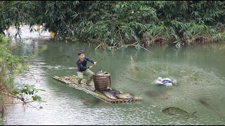 Making Bamboo rafts Fishing streams amp bringing fish to market sell Gardening growing on new land [upl. by Lehrer]